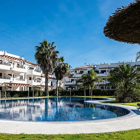 Familiar Muy Soleado Cerca De La Playa Y Parking Incluido アパート